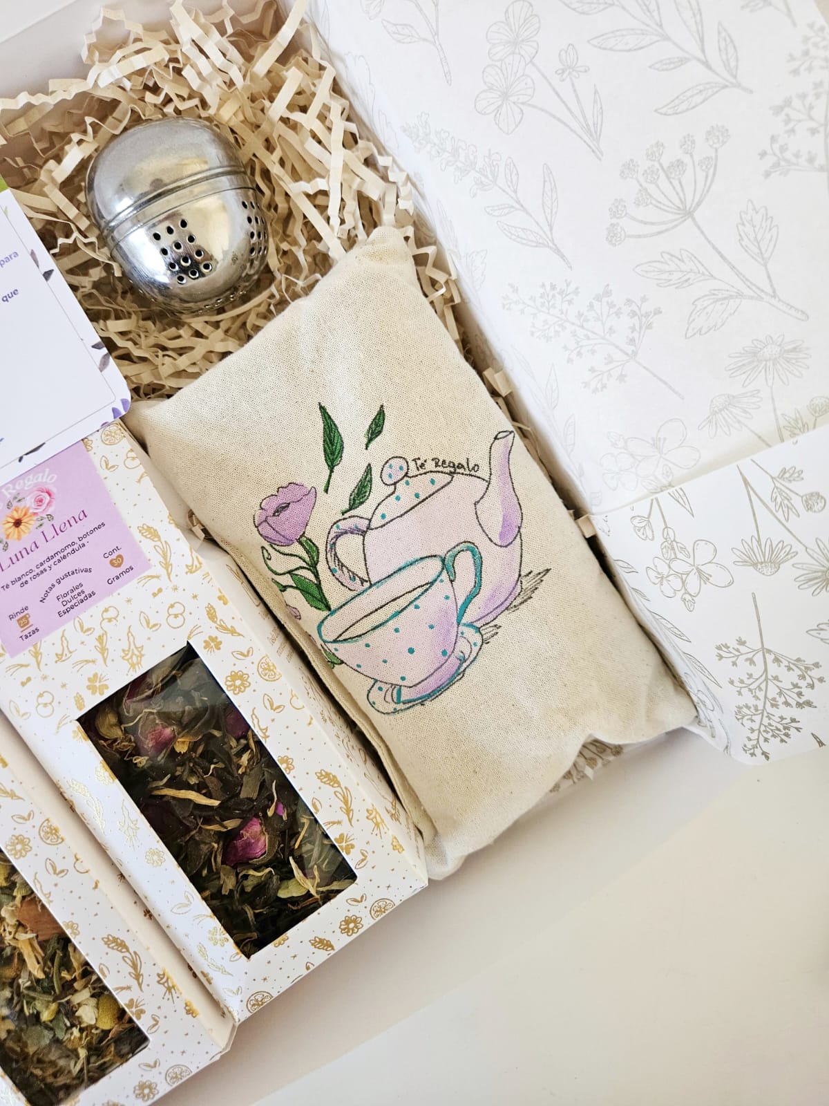 Teabox Lunar